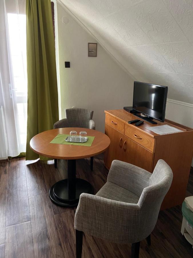 Teke Panzio Bed & Breakfast Körmend Dış mekan fotoğraf