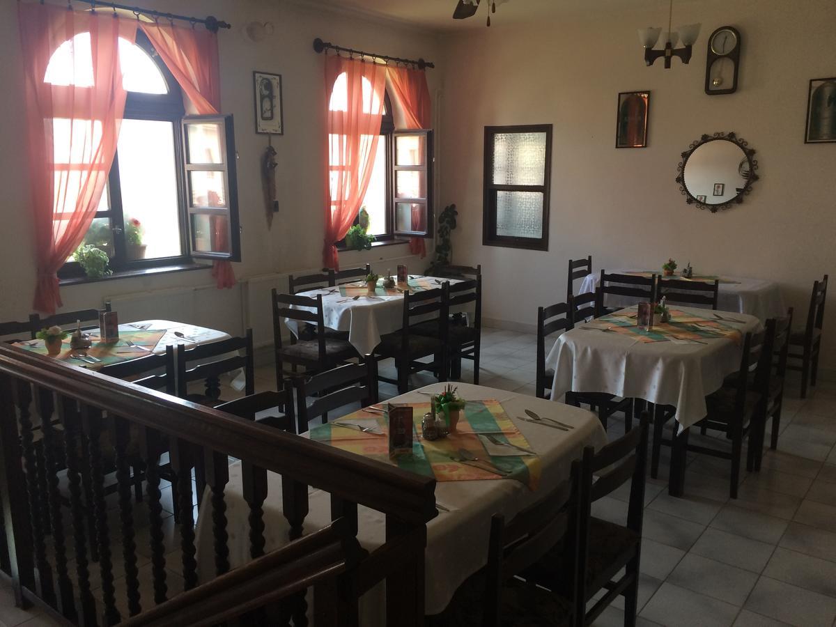 Teke Panzio Bed & Breakfast Körmend Dış mekan fotoğraf
